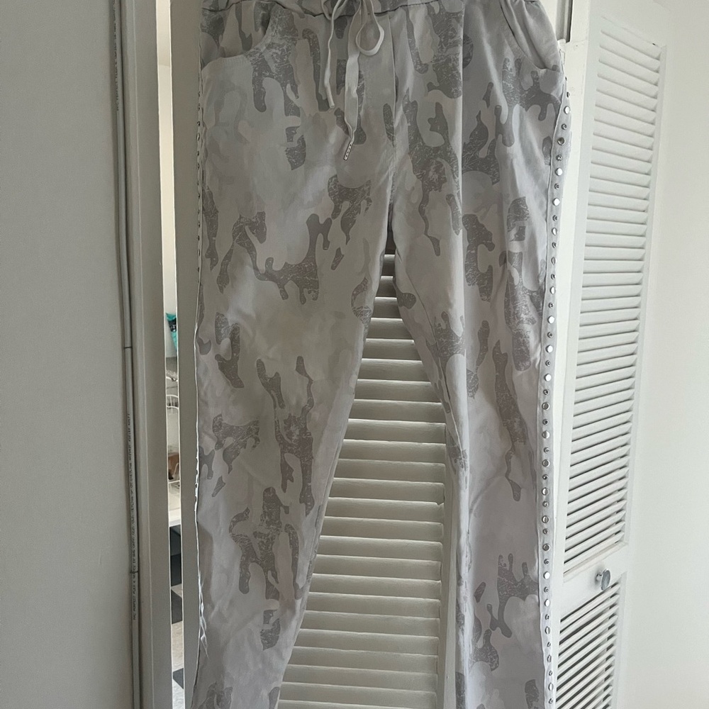 Venti 6 Women’s Camouflage Pants